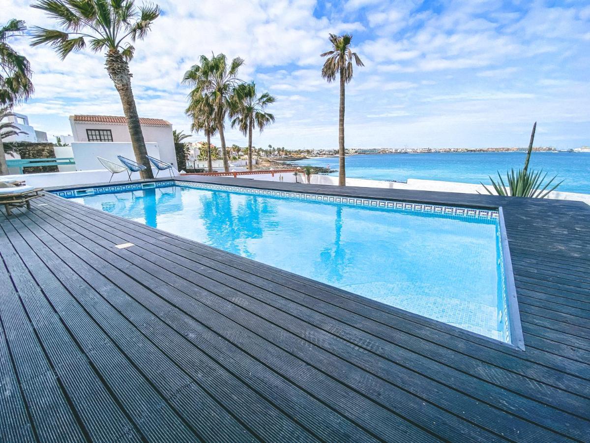 Villa Los Flamencos by Veaco- Beachfront&pool Corralejo Exterior foto